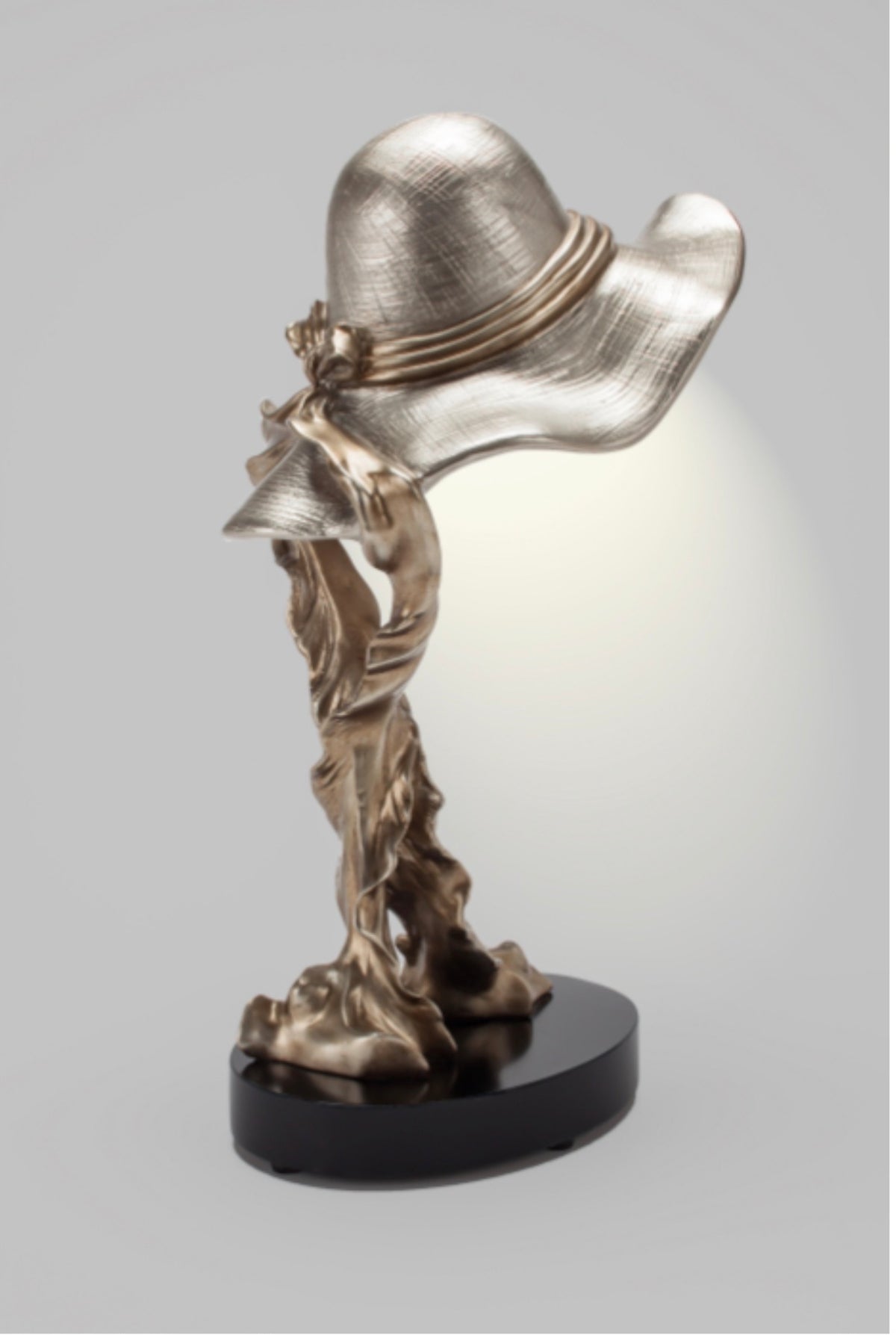 ÉLODIE SCULPTURAL HAT TABLE LAMP
