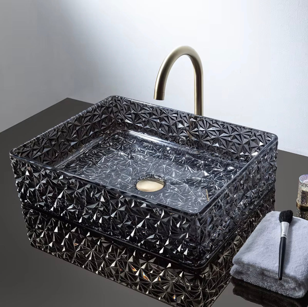 BRUNO FACETED TEMPERED GLASS VESSEL SINK