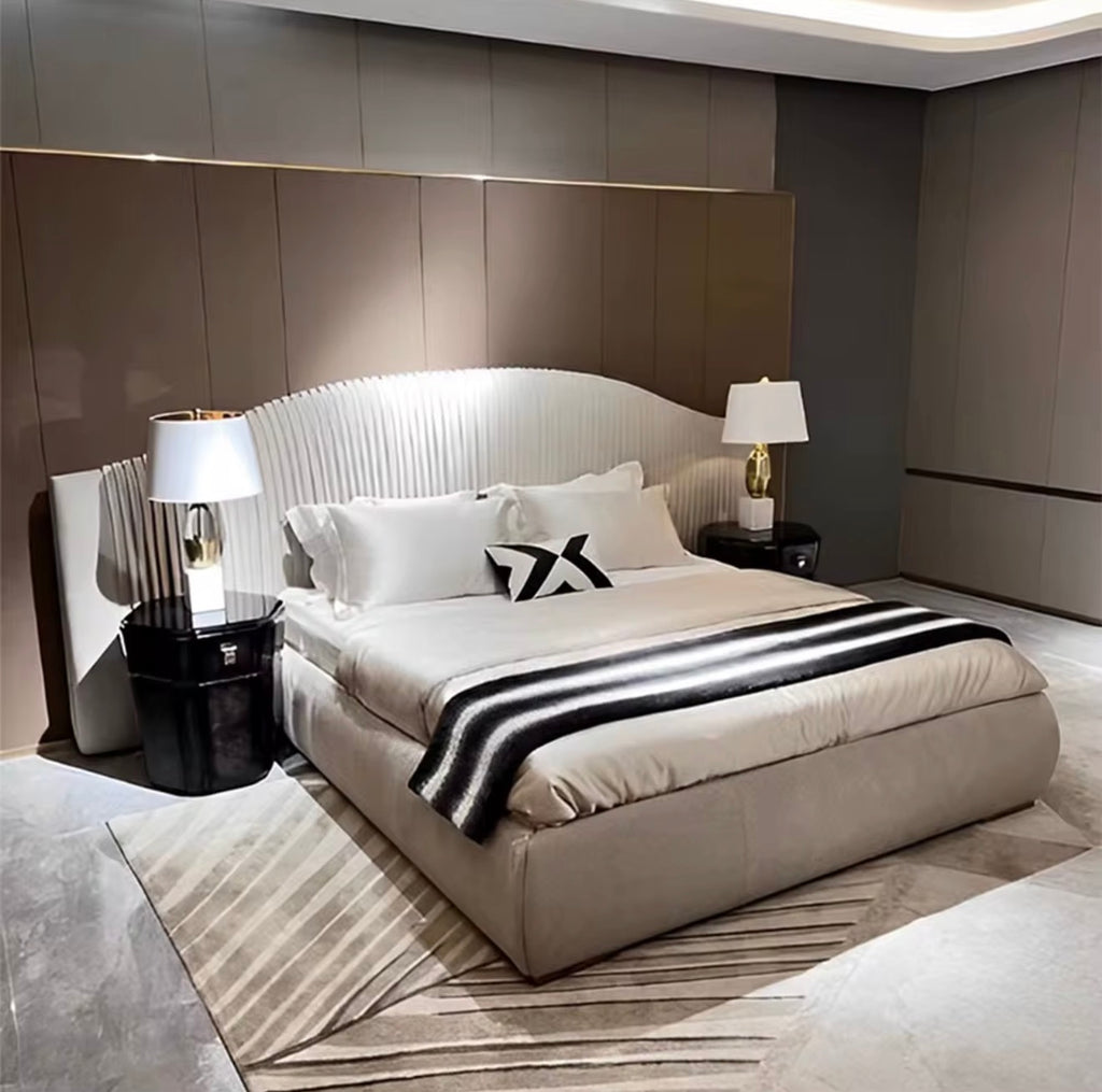 Casa Milano Bellagio™ Italian Light Luxury Wrinkle Velvet Bed – King