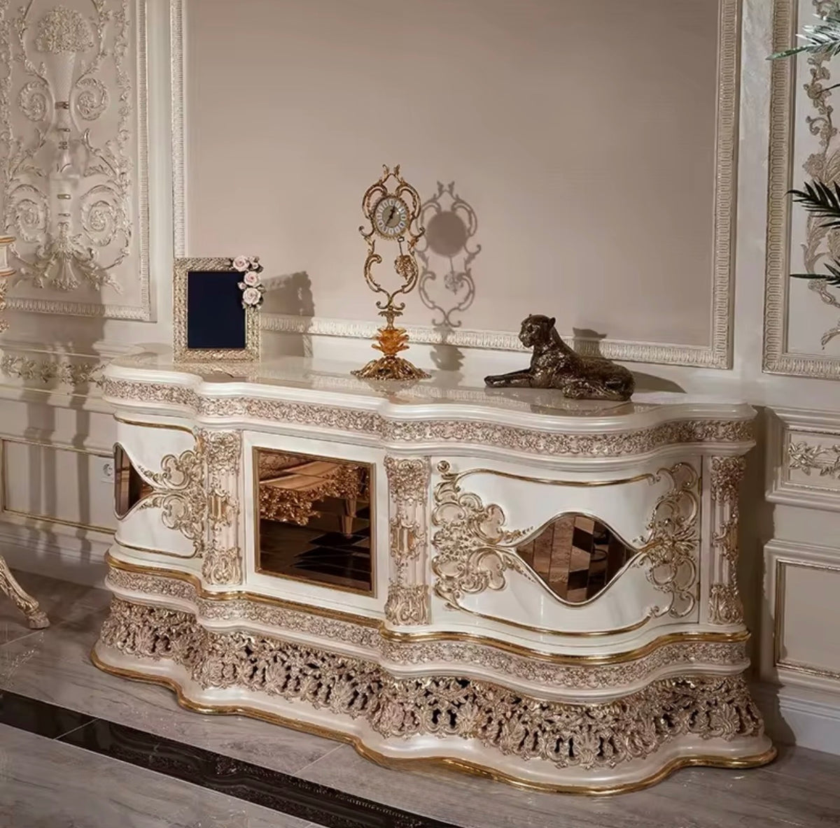 Royal Mahogany Living Room Set
