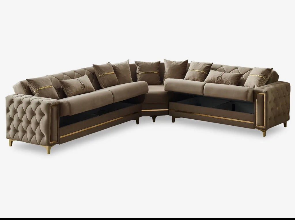 Vittoria Corner Sectional by Casa Milano