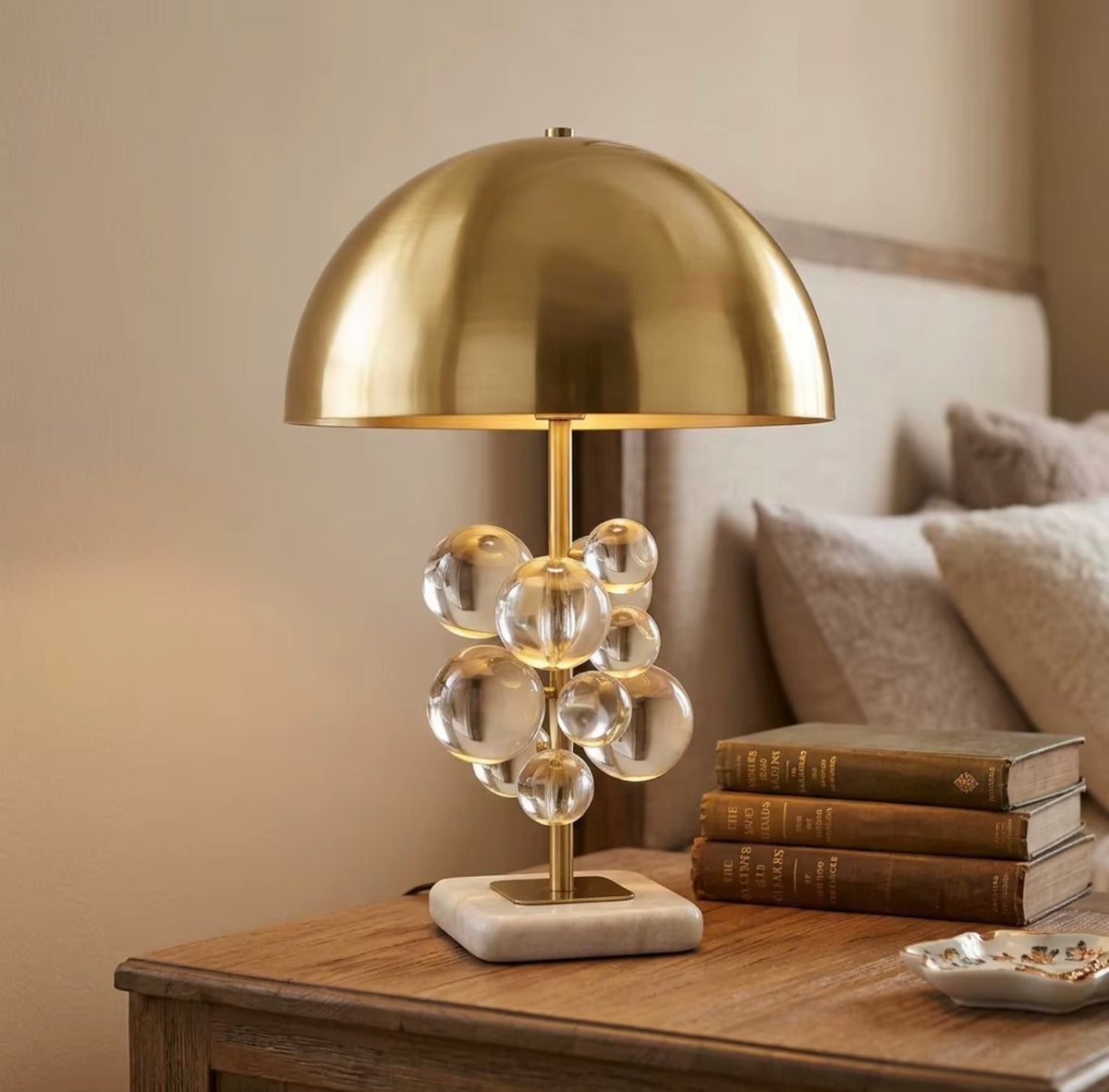 Globo Crystal Table Lamp