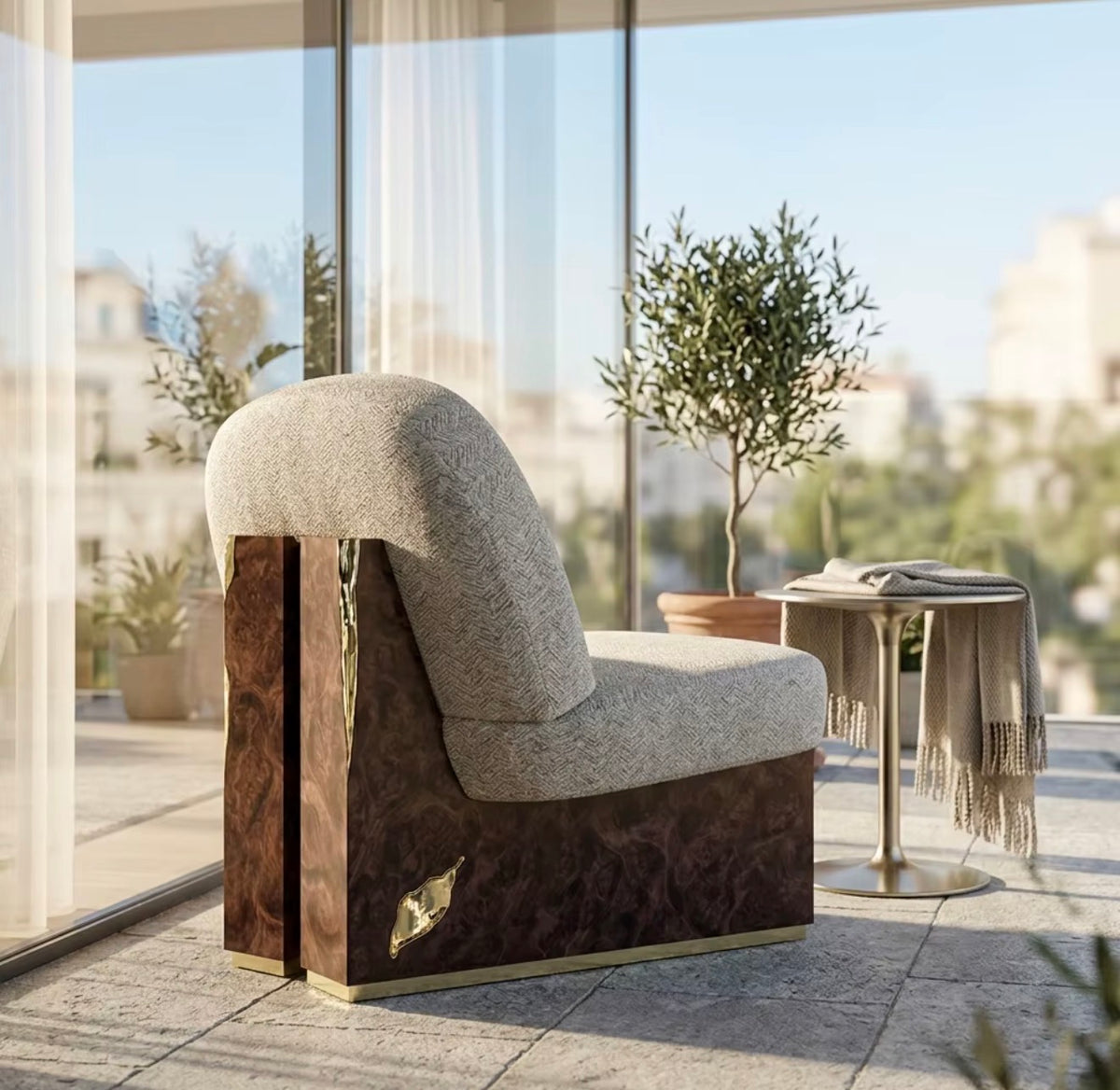 SOLENNE SCULPTURAL ACCENT CHAIR