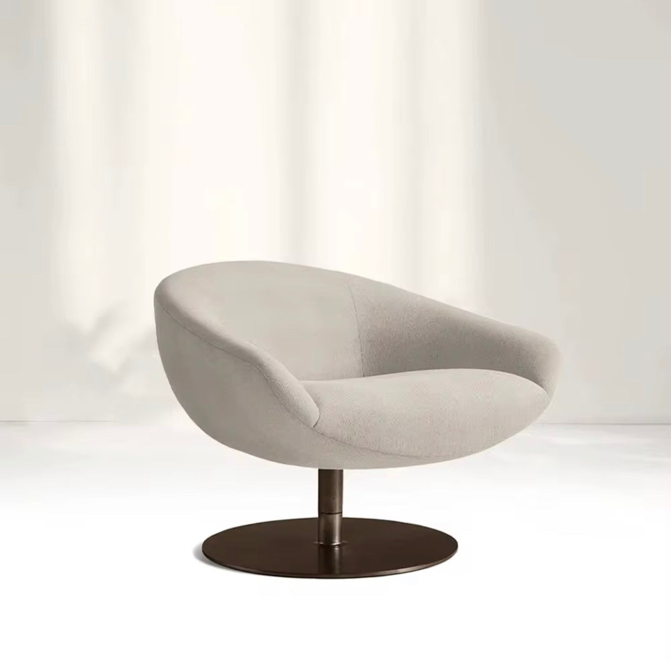 Casa Milano Aurelius Swivel Lounge Chair