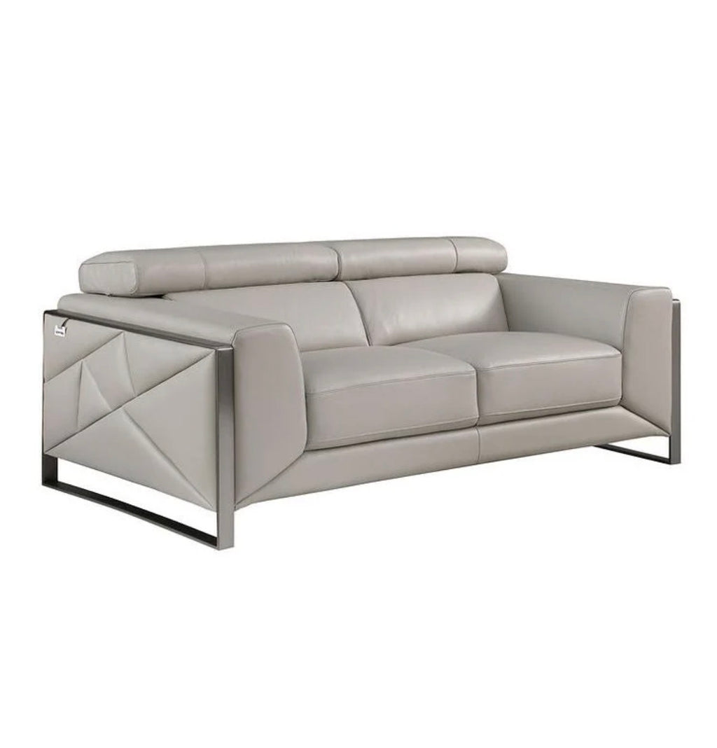 Giorgio Living Room Set