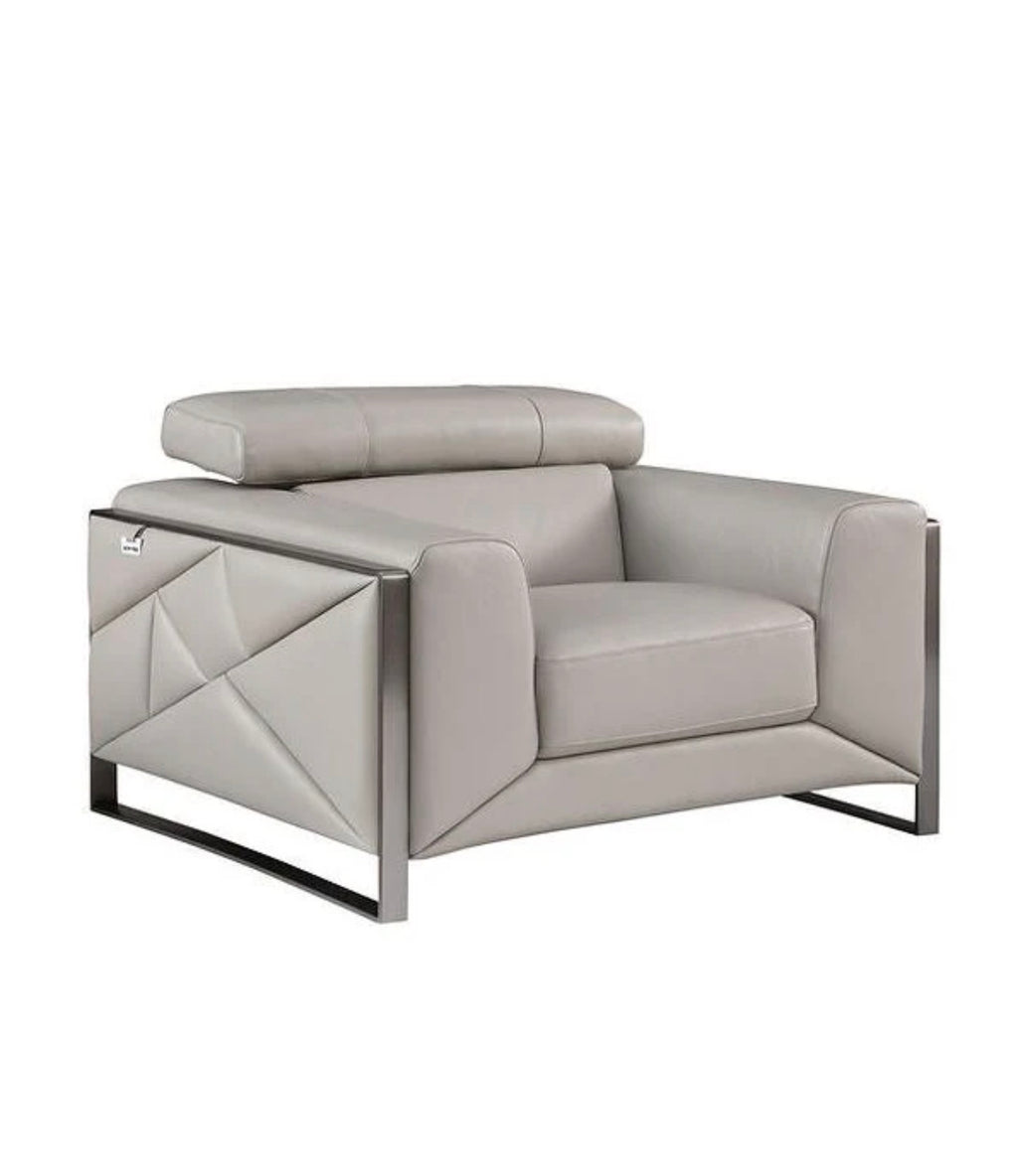 Giorgio Living Room Set
