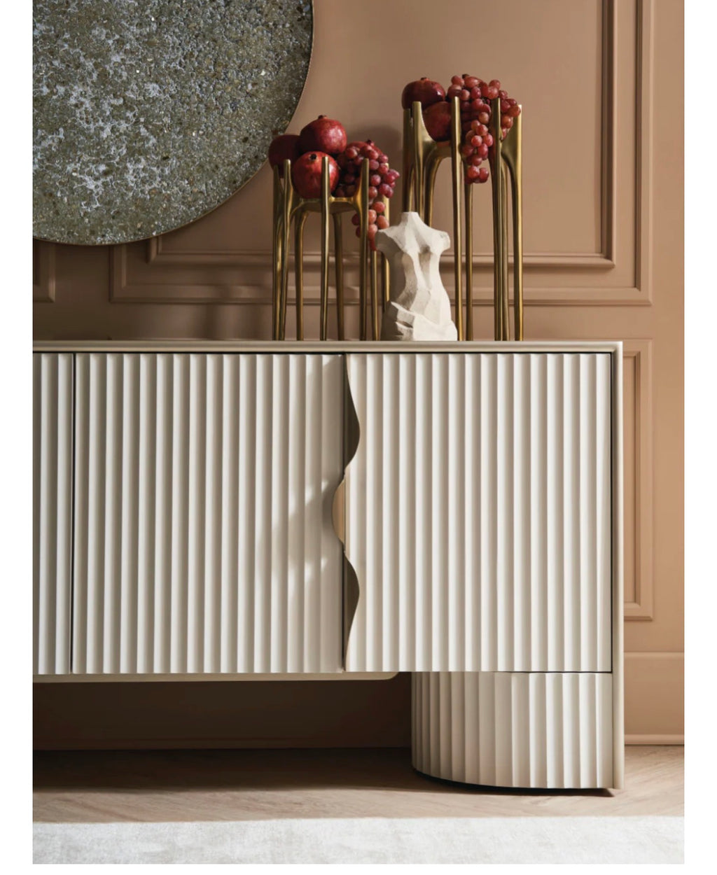 Casa Milano – Caracole Corinthian Collection