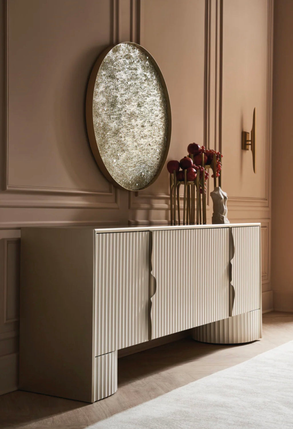 Casa Milano – Caracole Corinthian Collection