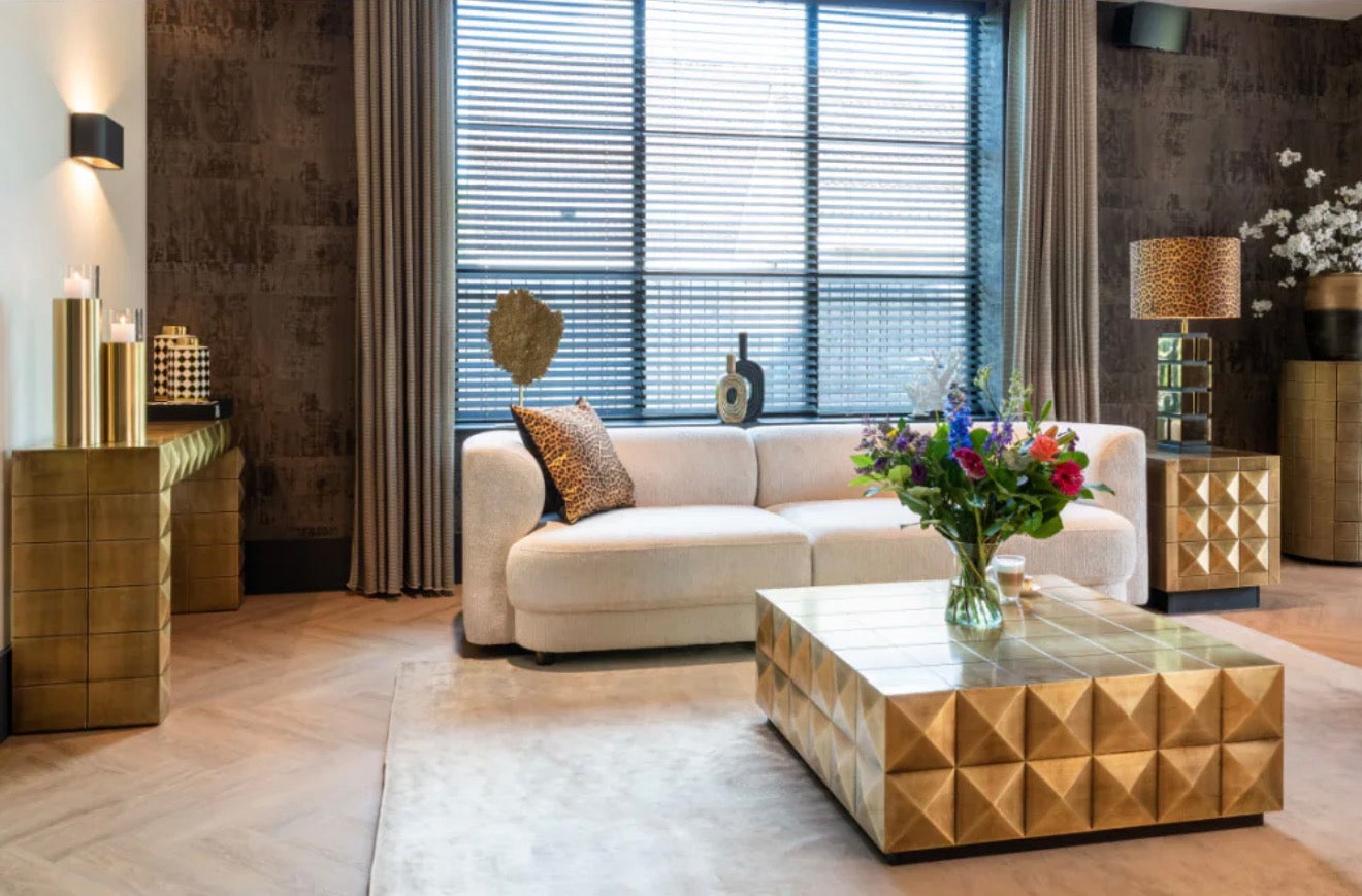Casa Milano – Richmond Interiors Collada Collection