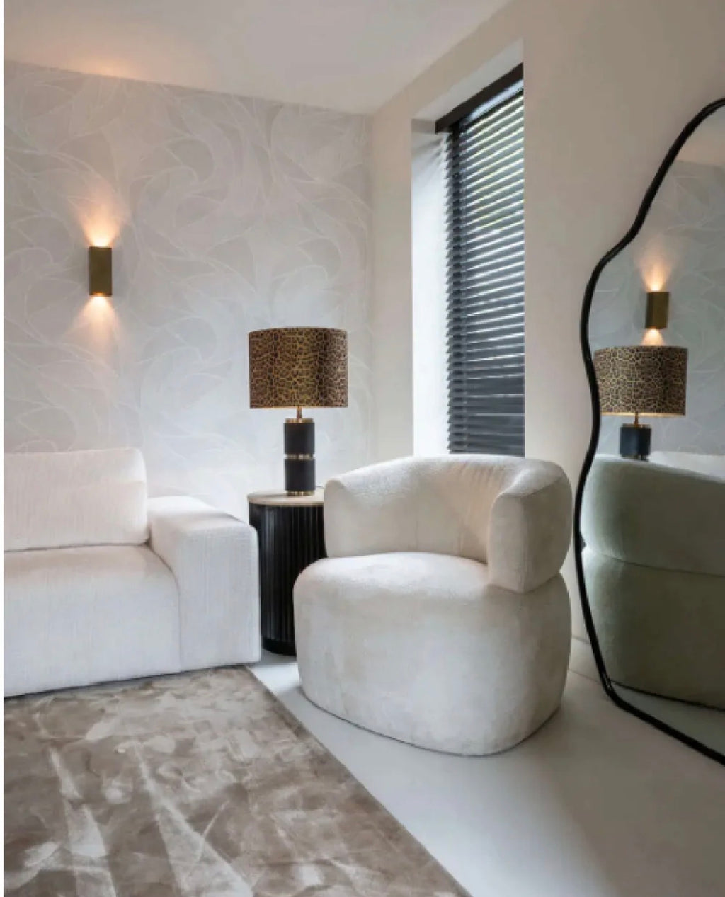 Casa Milano – Organic-Shaped Contemporary Mirror | Richmond Interiors Aldon