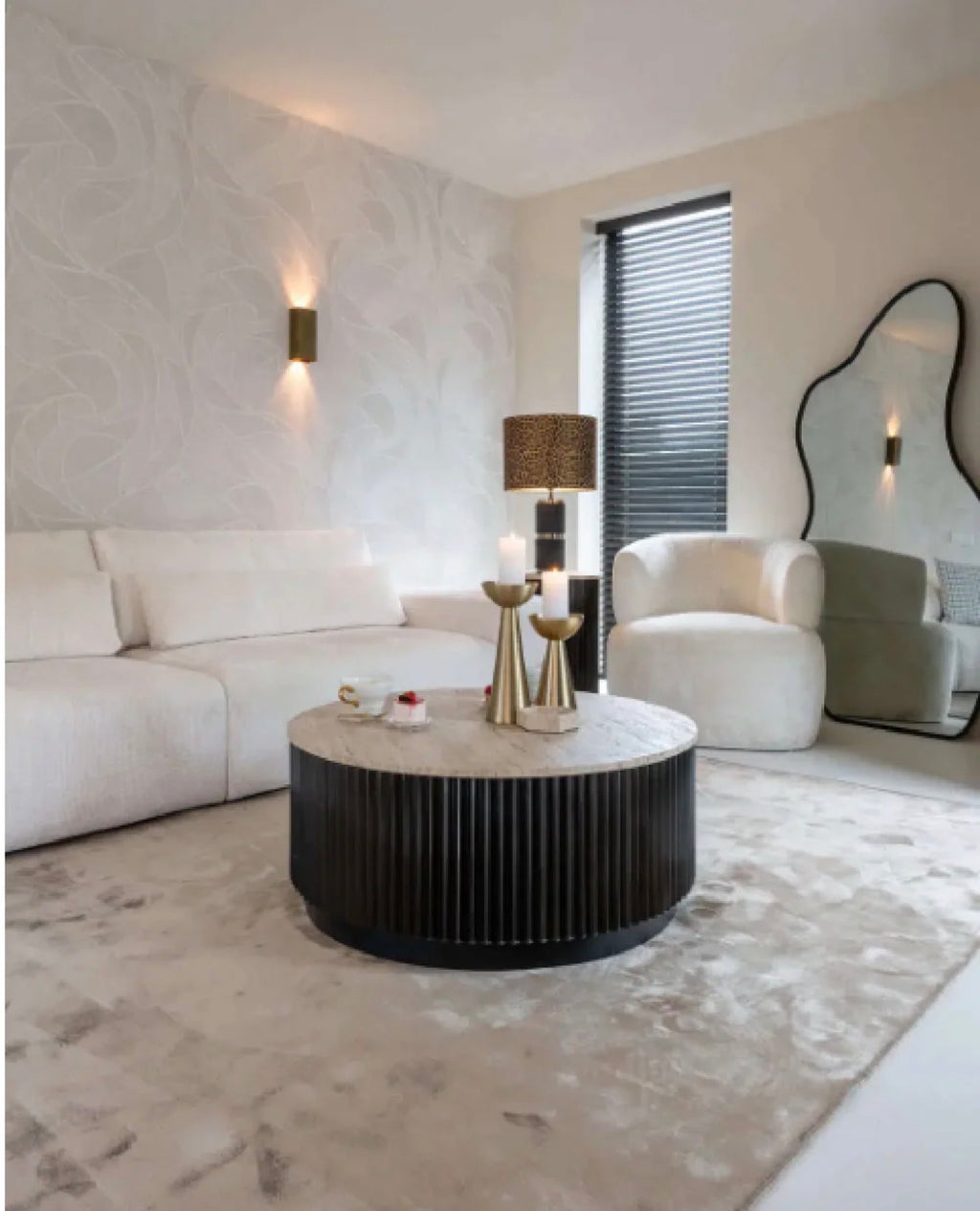 Casa Milano – Organic-Shaped Contemporary Mirror | Richmond Interiors Aldon