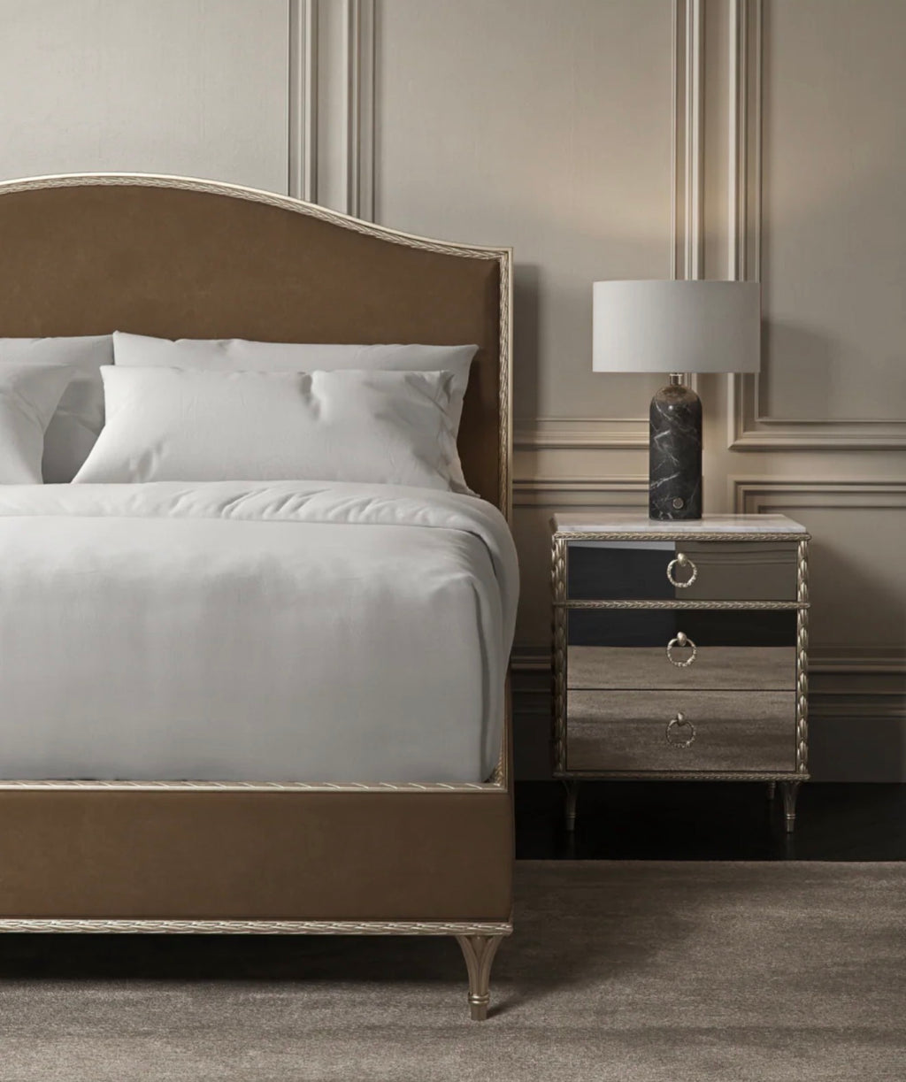 Casa Milano – Mirrored Vintage Nightstand