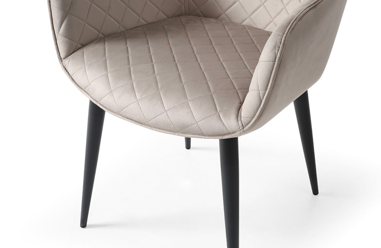 Casa Milano – Extravaganza Italian Dining Set