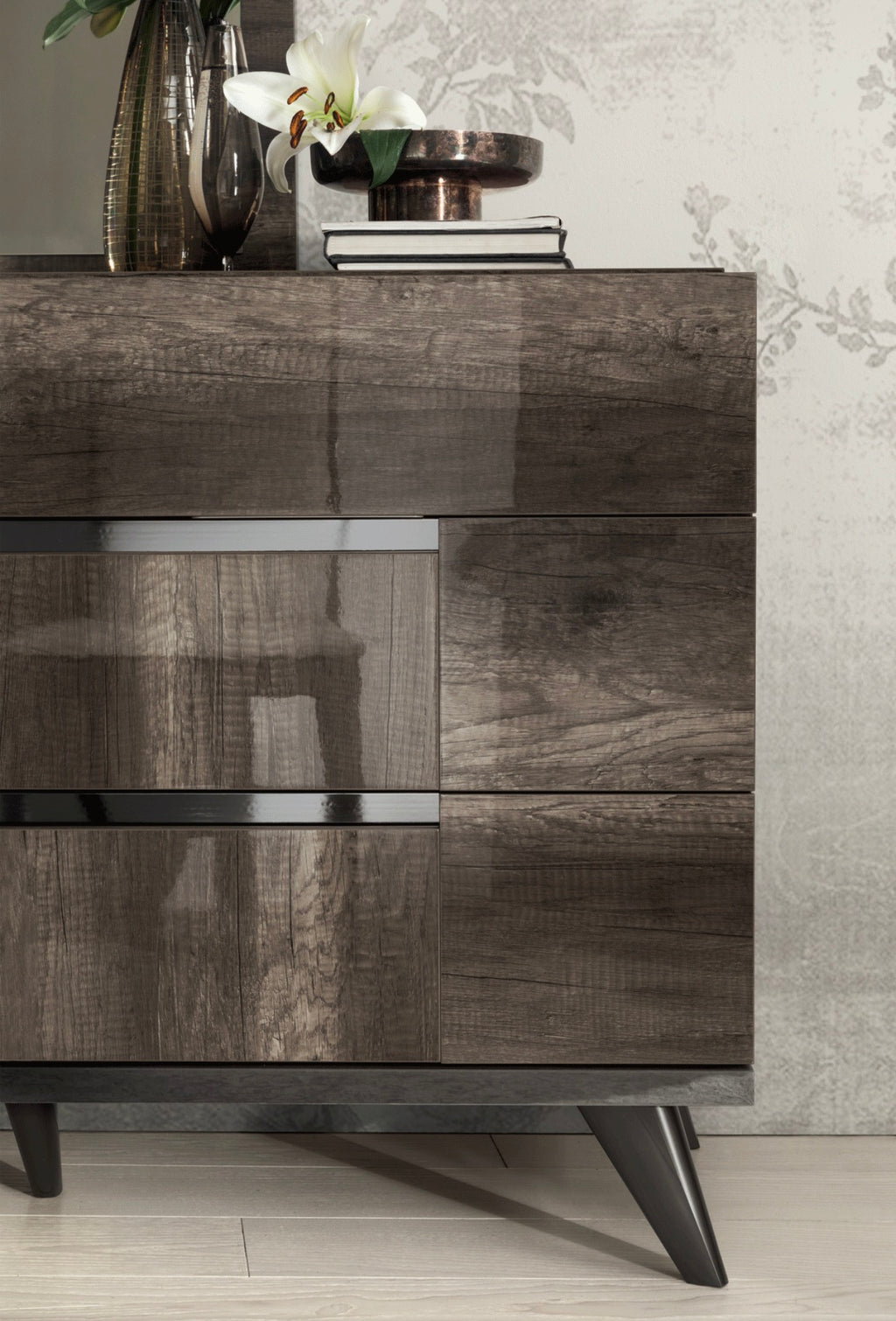 Casa Milano - Medea Double Dresser & Mirror Set