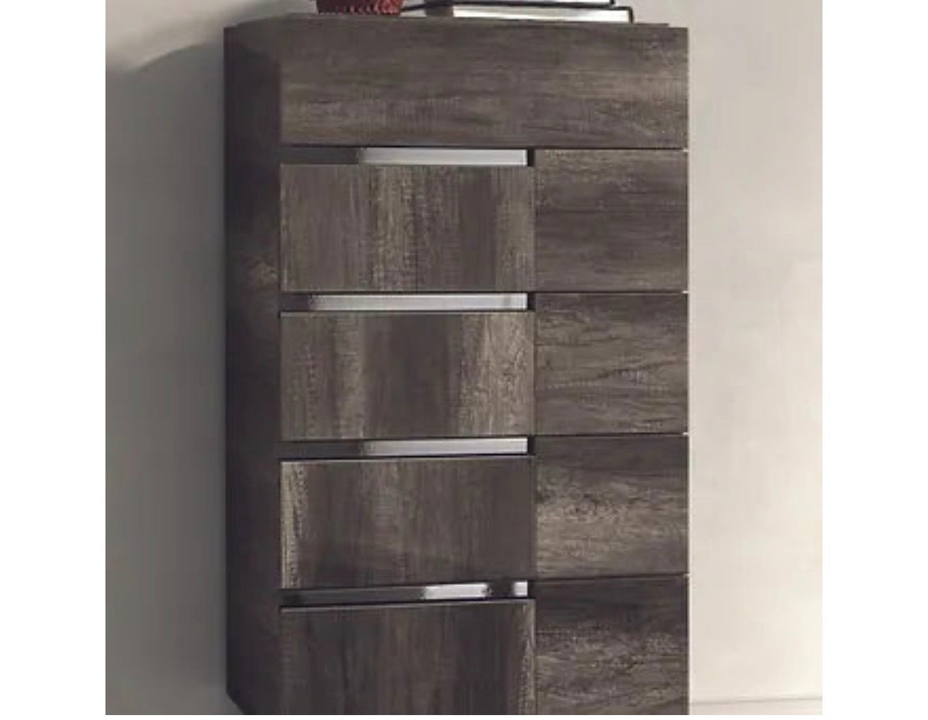 Casa Milano – Medea Collection