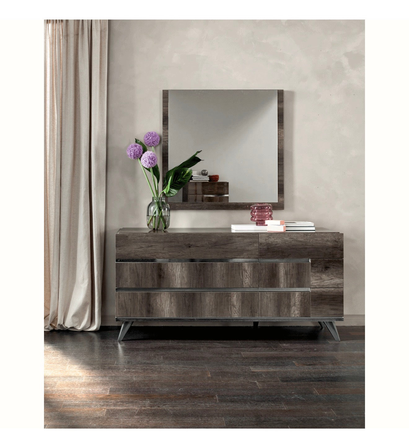 Casa Milano – Medea Collection