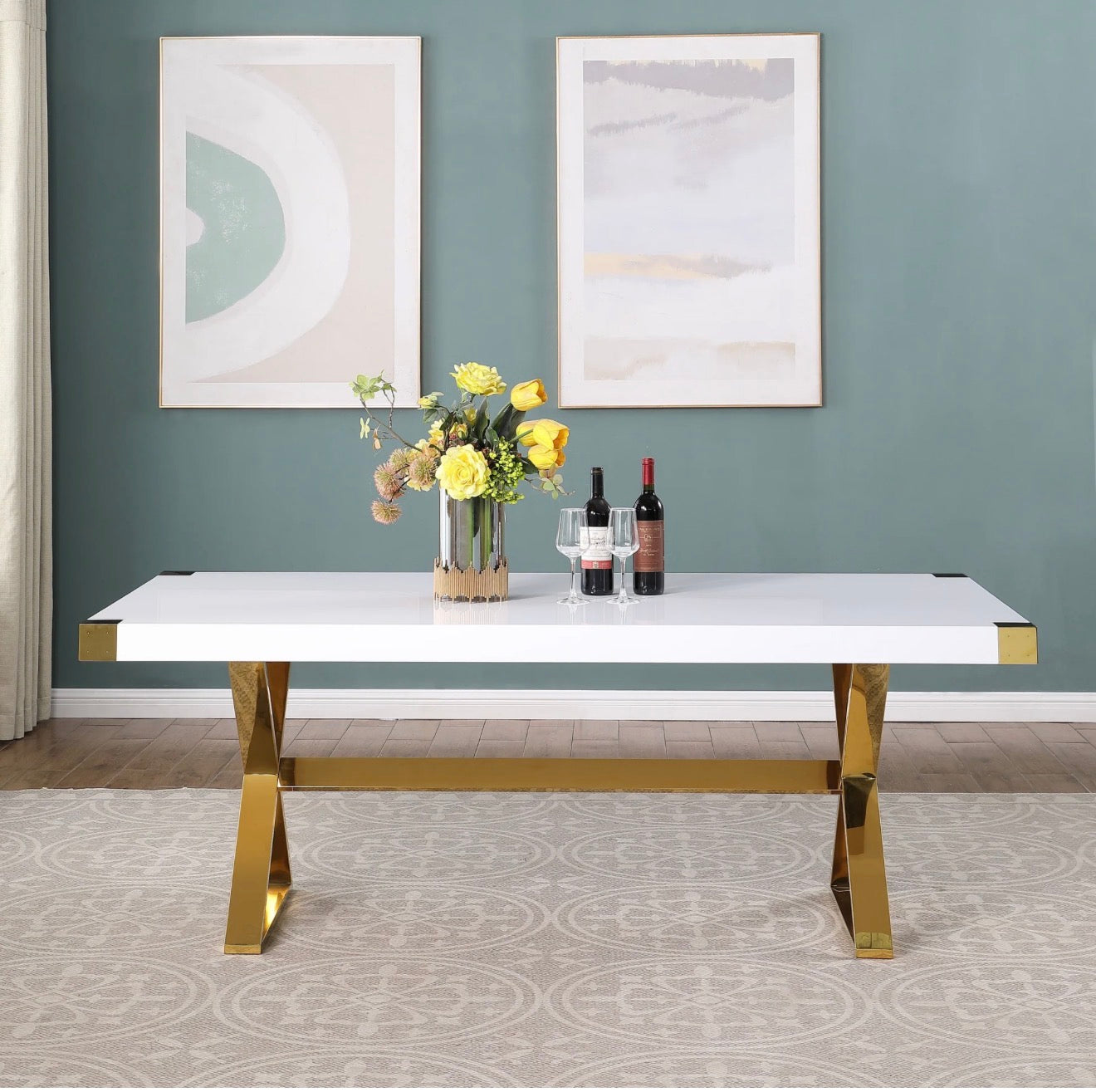 Casa Milano – Adel Table