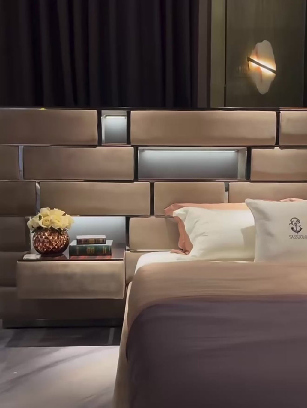 🛌 Casa Milano Trianon Royal Bed